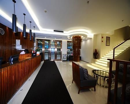 Hotel Super 8 Guangzhou Railyway Station Exterior foto